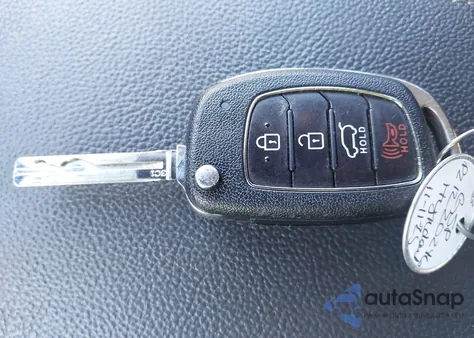 2017 Hyundai Tucson Se z USA, uszkodzony, nr VIN KM8J3CA47HU403181